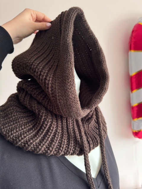 BALACLAVA ( CZEKOLADA, BEŻ)