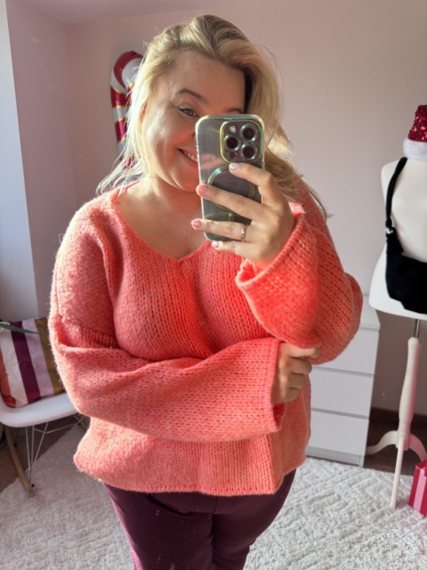 SWETER DZIERGANY KAWA Z MLEKIEM I MORELA