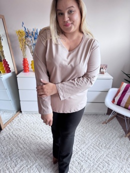 T-SHIRT LONGSLEEVE (BIAŁA, BEŻOWA, CZEKOLADA,CZARNA)