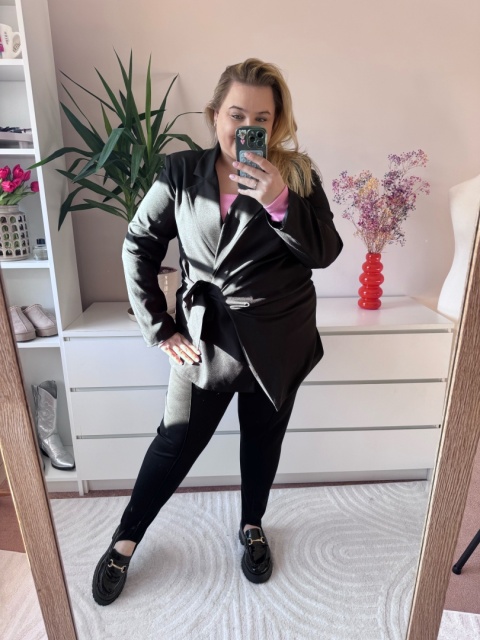 LEGGINSY ZAPIĘTKI Z PRZESZYCIEM CZARNE - dla nizszych kobiet do 160 cm