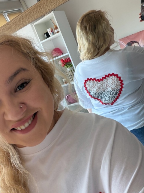 T-SHIRT SERCE