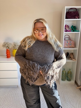 SWETER DZWONEK