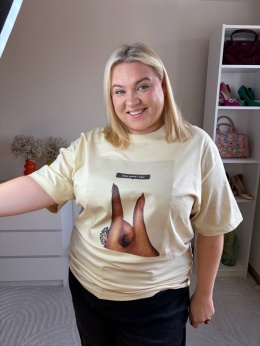 T-shirt HOW MUCH I CARE - wybierz kolor