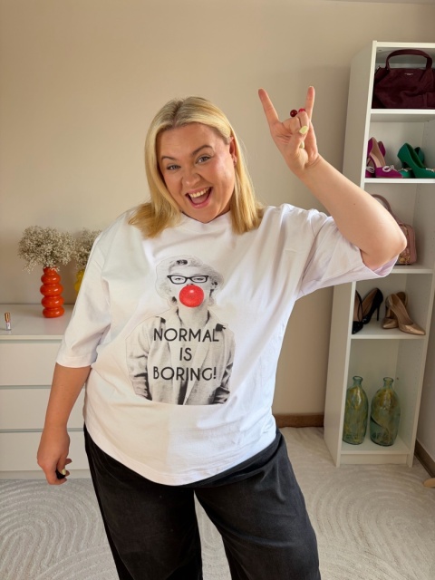 T-shirt NORMAL IS BORING - wybierz kolor